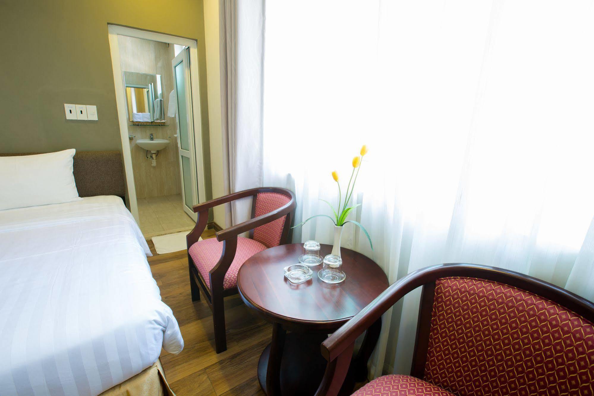 Sun Flower Hotel Nha Trang Kültér fotó